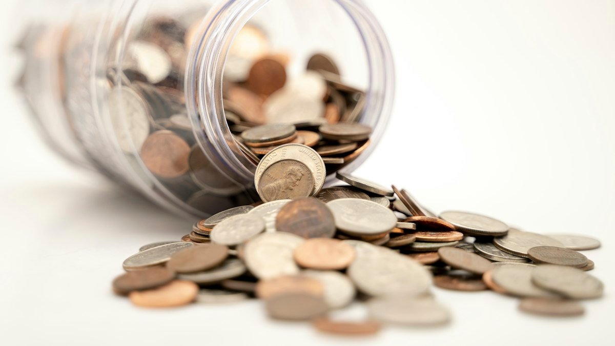 Financial Skills Every Student Should Learn