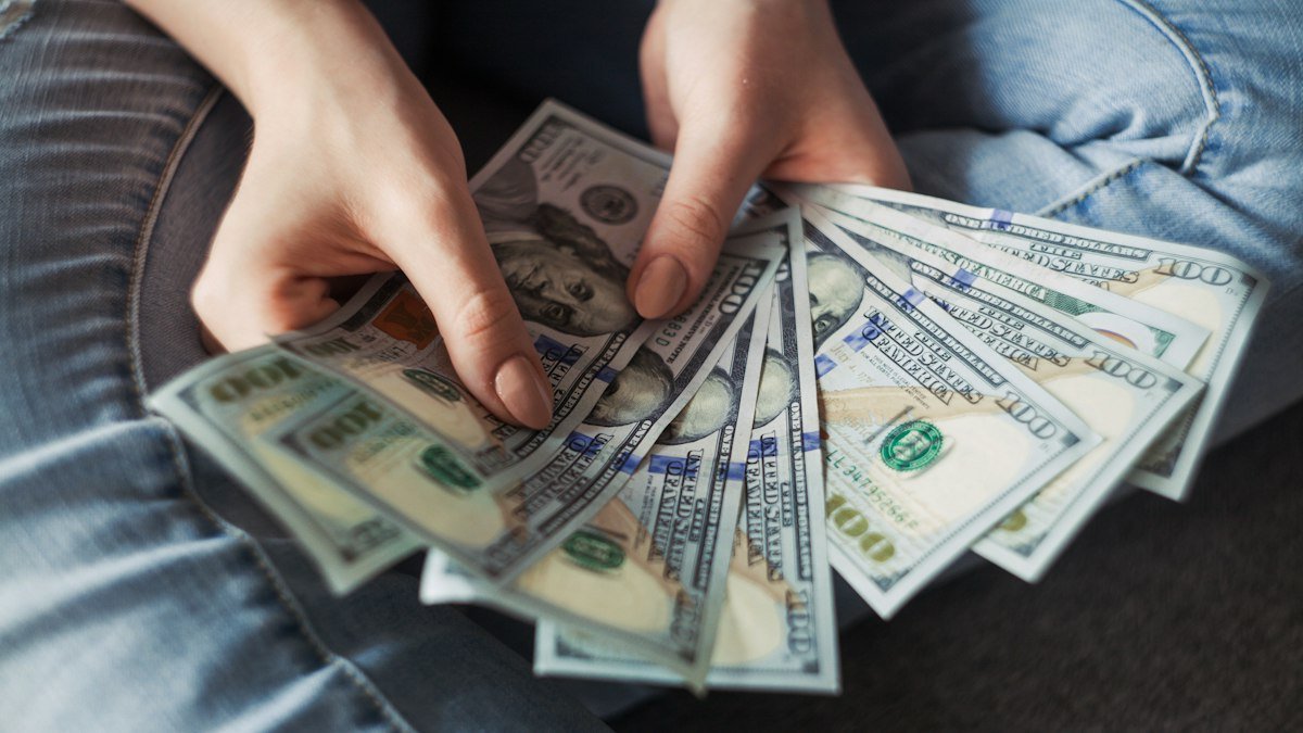 How to Build Better Money Habits