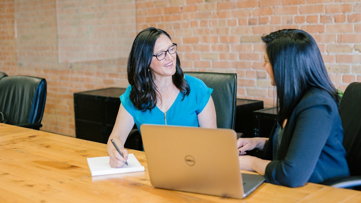 How to Prepare for a Management Career